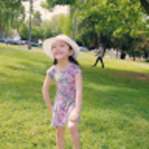 Meet your Posher, Mariely